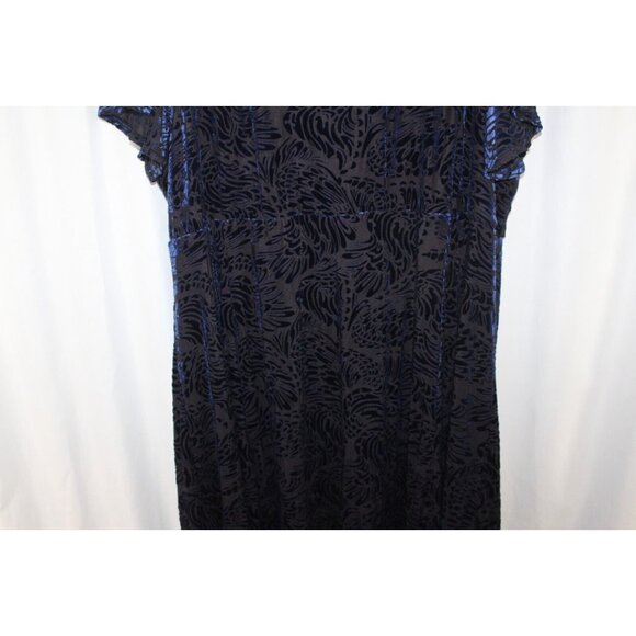 Torrid Womens Blue Velvet Short Sleeve Cutout Back Dress 3/3X - Picture 4 of 8